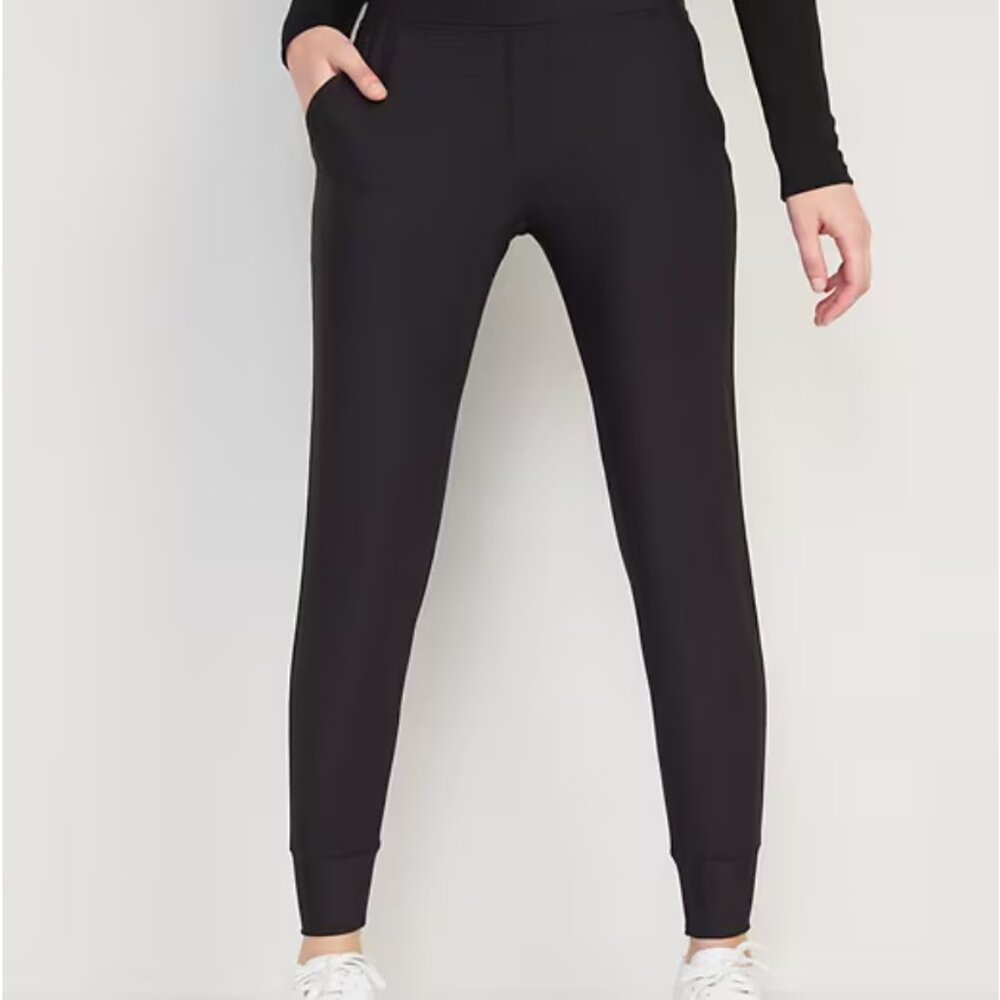 Old Navy Black High-Waisted PowerSoft 7/8 Joggers - Size S